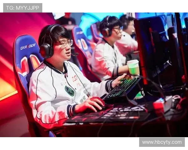 R.LGD电子竞技俱乐部奋战赛场展现团队精神引领电竞新时代